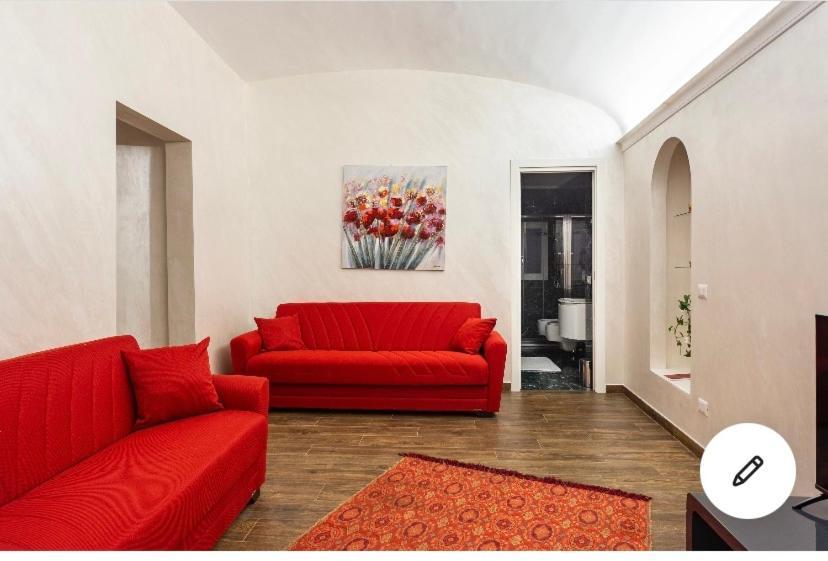 Campo De' Fiori On Vacation With Class Apartment